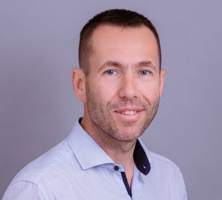 Dr. Járomi Péter